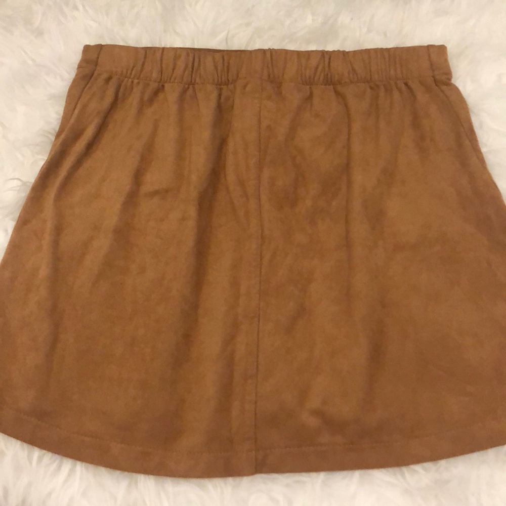 Skirt - Picture 2 of 3